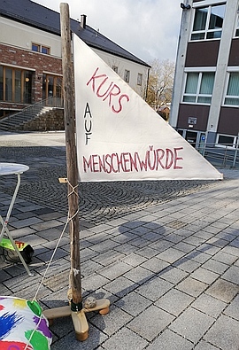 Aktion Kurs auf Menschenwürde