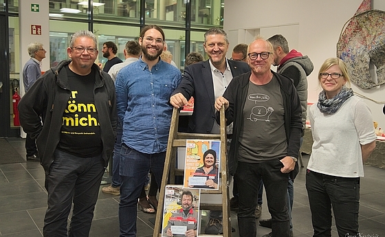 Veranstalterinnengemeinschaft: Sacha Lindenmayr (Regionalsekretär ÖGBLL) Peter Habenschuß (TMA Nettingsdorf), Bruno Kamraner (AKLL-Bezirksstellenleiter), Fritz Käferböck-Stelzer (Leiter TMA Nettingsdorf), Tamara Mosberger (TMA Nettingsdorf)